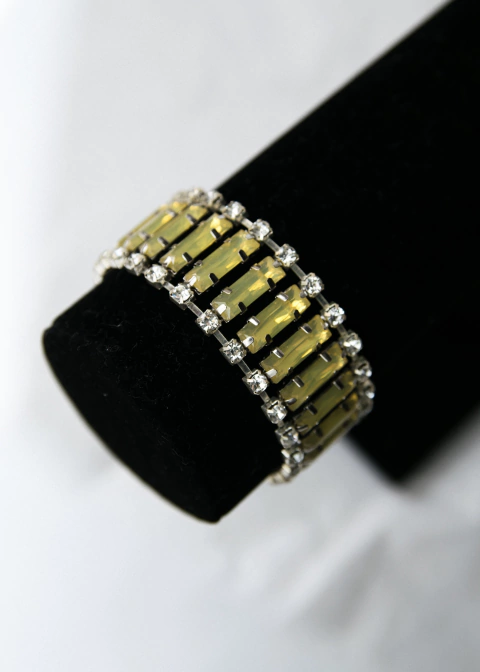 Pulsera Kylie en internet