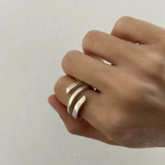 Imagen de Anillo Moderno TRIPLE Plata 925 A323