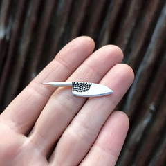 Cuchillo con textura - reversible - Dije o Pin - LiMA
