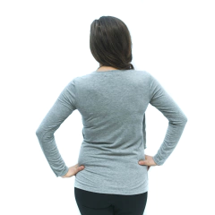 Remera diagonal gris manga larga - comprar online
