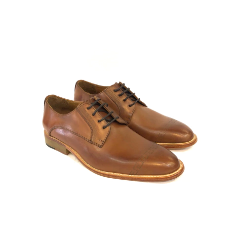 ZAPATO CON CORDON GRABADO EN LA PUNTERA (FP-SCARDINO57)