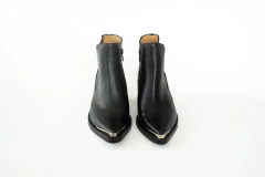 BOTITA PUNTA FINA CON ELASTICO Y CIERRE (EA5280-10) - Accento Zapateria