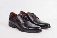 ZAPATO CON RECORTE EN LA PUNTA CON CORDON (FAU-MADRID/R10)