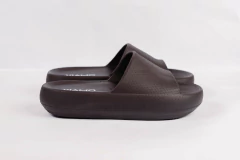 ZUECO DE GOMA CON FAJA (VIA-FAUSTA10) - comprar online