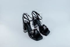 SANDALIA TIRAS CRUZADAS CON PLATAFORMA (MC-NINA10)