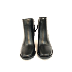 BOTA CORTA CON LINEA DE TACHITAS (AM-DENIA23-10) en internet