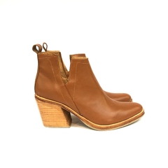 BOTA CORTA CON TACO ANCHO (CRI615-57) - comprar online