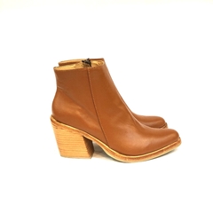 BOTA CLASICA TACO ANCHO (CRI418-57) - comprar online