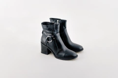 BOTA CORTA CON ANILLO AL COSTADO (AM-DEMIAN10)