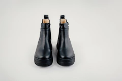 BOTA CORTA CON BASE SPORT (EA-JHON10) en internet