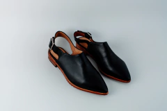 ZAPATO CERRADO EN PUNTA (EA-LISBOA10)