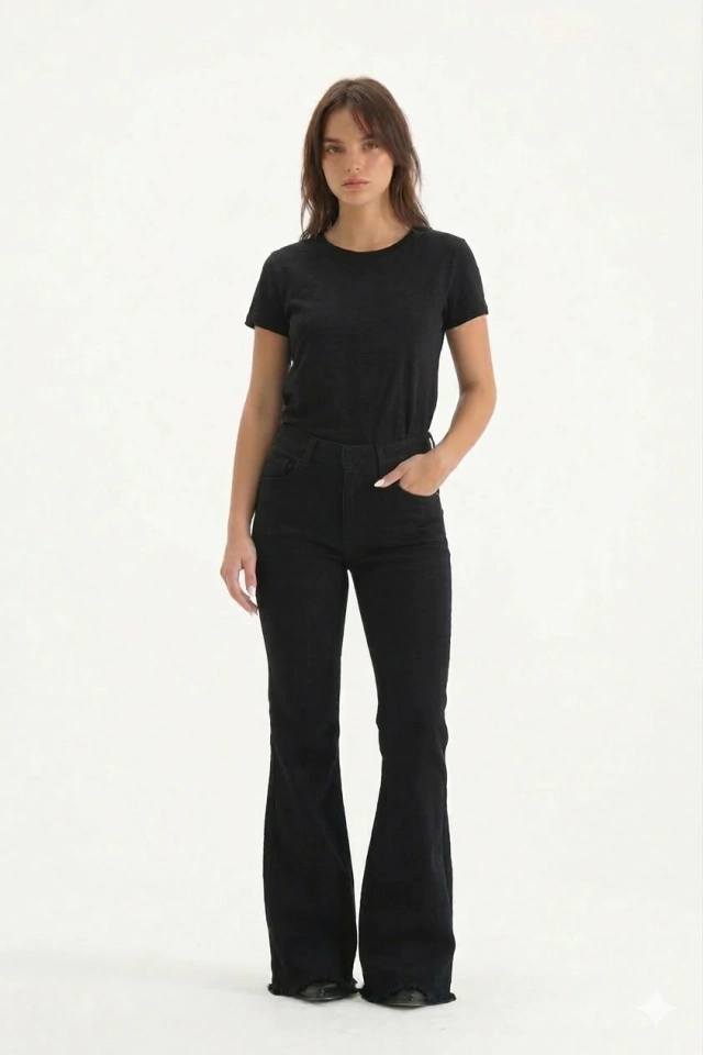 Remera essential redondo negra