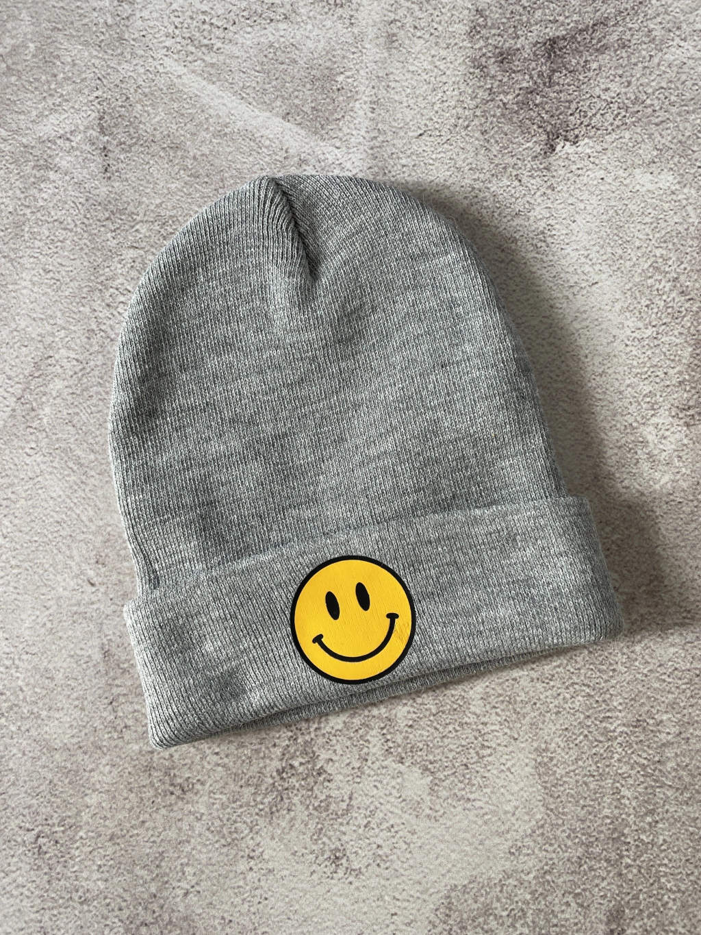GORRA LANA SMILE GRIS