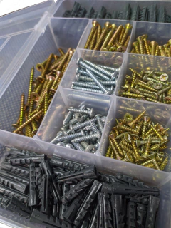 Kit 550 pcs Buchas + Parafusos 6mm 8mm Phillips Caixa Casa - comprar online