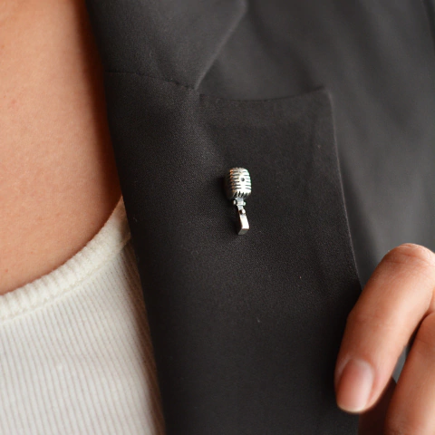 Pin Micrófono