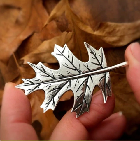 Broche Hoja de Roble