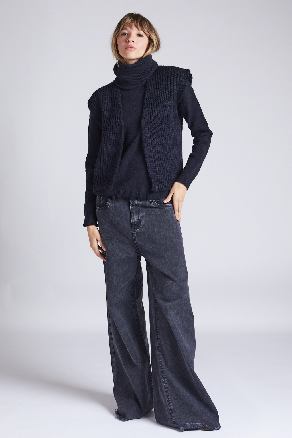 CHALECO VENECIA NEGRO