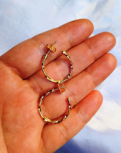 Brinco Argola Folheado com 1 milésimo de Ouro e verniz cataforetico na internet