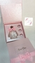 Imagem do Convite padrinhos caixa cartonada+ aromatizador para ambientes frasco Nossa Senhora 120ml + espaço para 3 doces