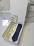 Convite padrinhos - Caixa cartonada personalizada + robe de cetim bordado + gravata + manual aos padrinhos
