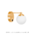 Arandela moderna dourada com globo leitoso, ideal para quartos e lavabos. Lustres Gênesis Site online venda de Lustres e Iluminação