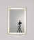 Espelho retangular com LED modelo DCB00612 da marca Sindora em um estúdio de fotografia. Lustres Gênesis loja online de Lustres e Iluminação Decorativa