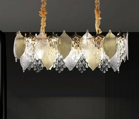 Lustre de Cristal Florença Line com design de folhas e cristais pendentes Lustres Gênesis Site online venda de Lustres e Iluminação