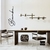 Lustre Pendente Moderno Bambu Preto 104cm em uma sala de jantar moderna com mesa e cadeiras elegantes. Lustres Gênesis Site online venda de Lustres e Iluminação decorativa