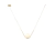 Luminária pendente moderno com acabamento dourado e globo leitoso, ideal para balcão de cozinha e sala de jantar. Lustres Gêneiss loja online de Lustres e Iluminação Decorativa