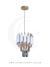 Luminária pendente de cristal Líbia dourada com design contemporâneo.
