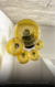 Lustre Pendente Sarvah Moderno com 6 globos âmbar em ambiente interno. Lustres Gênesis loja online de Lustres e Iluminação Decorativa