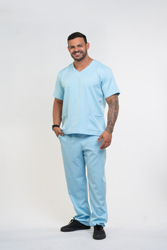 Pijama Cirúrgico Masculino Alfa Azul Claro