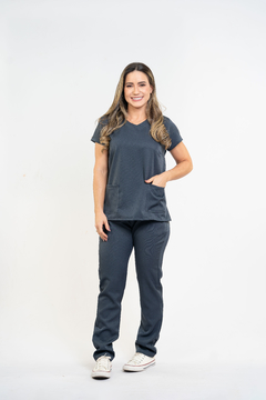 Pijama Cirúrgico Feminino Alfa Cinza Chumbo - VESTCIA