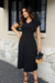 Vestido Midi,Cor Preto,Tecido em Crepe Plissado, Malha Paris