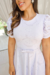 Vestido Midi,Cor Branco,Tecido Malha Lese,Cinto de Laço,Manga Curta