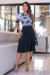 Vestido Midi,Cor Preto,Tecido Tule com Saia em Crepe Plissado,Estampa Floral 