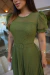 Vestido Longuete,Plissado,Cor verde Musgo,Tecido Renda Arrastão com saia em Malha.