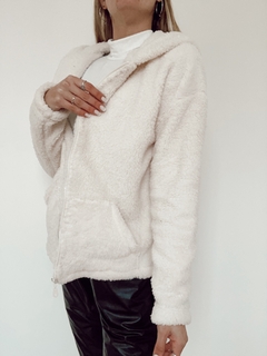 CAMPERA TEDDY 2 COLORES - $50915 transf - comprar online