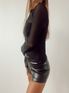 remera ml tul asimetrica - $9765 transf - comprar online