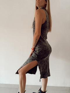 vestido stone con tajo - $22090 transf - Brunella Online
