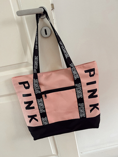 Bolso pink impermeable - $34840 transfe