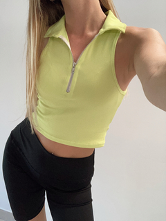 top chomba con cierre 3 colores - $9265 transf - Brunella Online