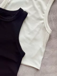 Top musculosa morley - $8415 transf en internet