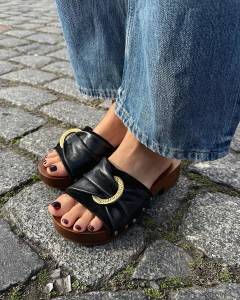 Zueco Renzo on internet