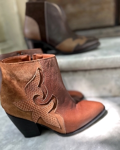 Bota Alanís - buy online