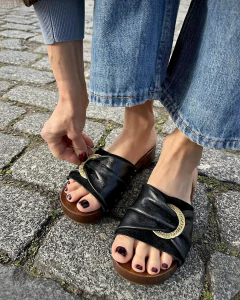 Zueco Renzo - buy online