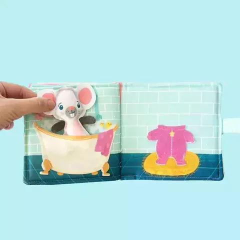 Libro sensorial "A bañarse" kiwi