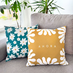 Funda de Almohadón Cuadrado AQUI Y AHORA FLORES - PRE ORDER en internet