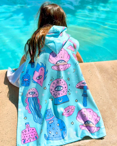 PONCHO DE TOALLA - CREA TU DESTINO - comprar online