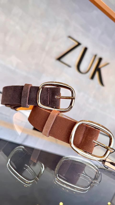 Cinto Camurça Fivela Arredondada - comprar online